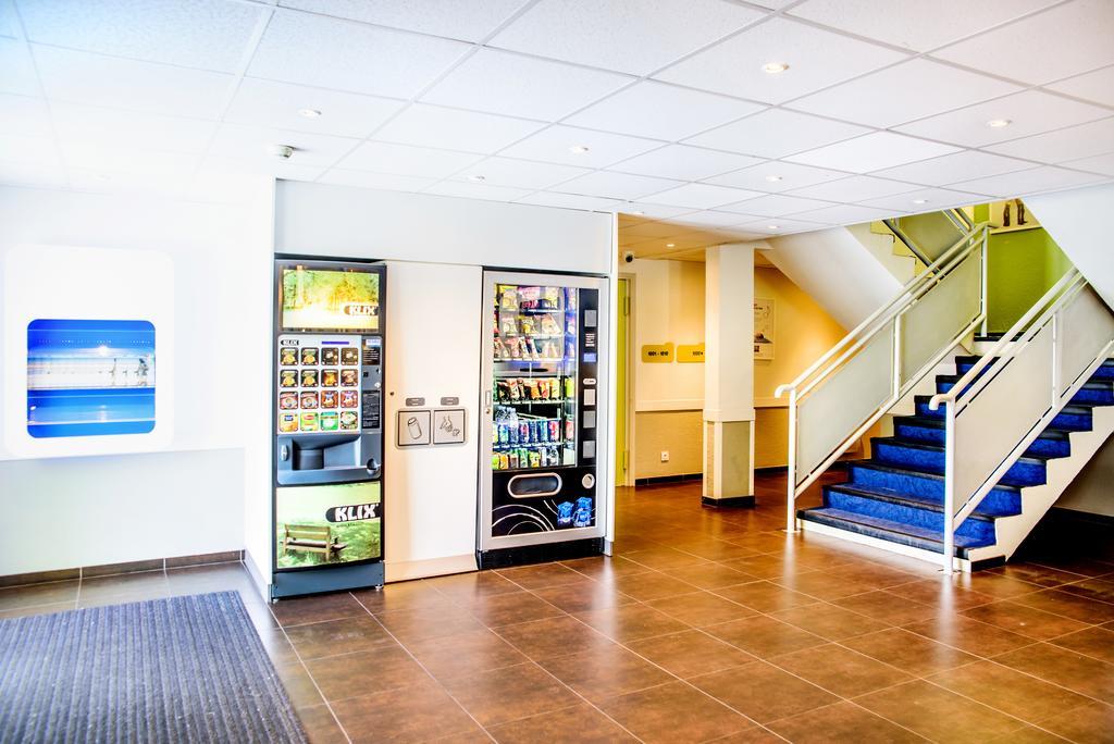 Ibis Budget Valenciennes Petite Forêt Zewnętrze zdjęcie